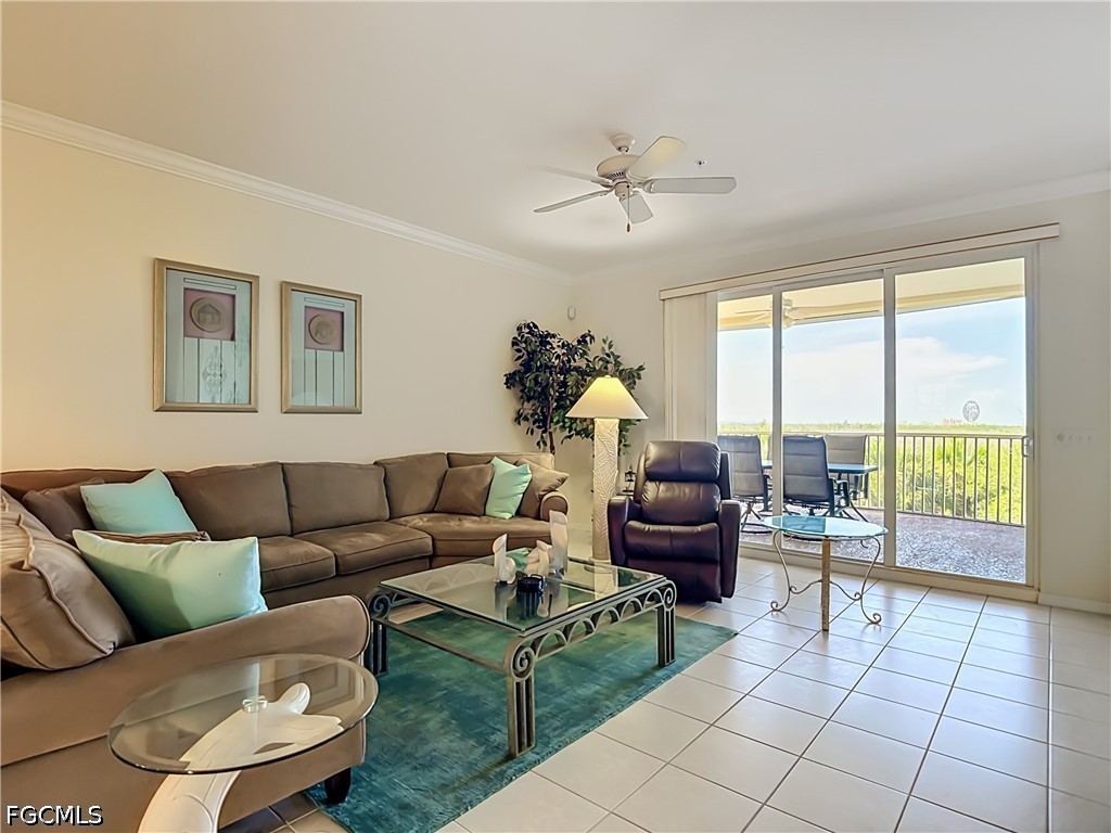 2 Bed Waterfront Home for Sale in Fort Myers, photo 19