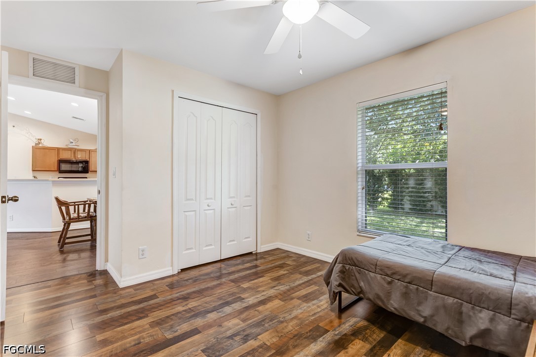 3 Bed SingleFamilyResidence for Sale in Cape Coral, photo 19