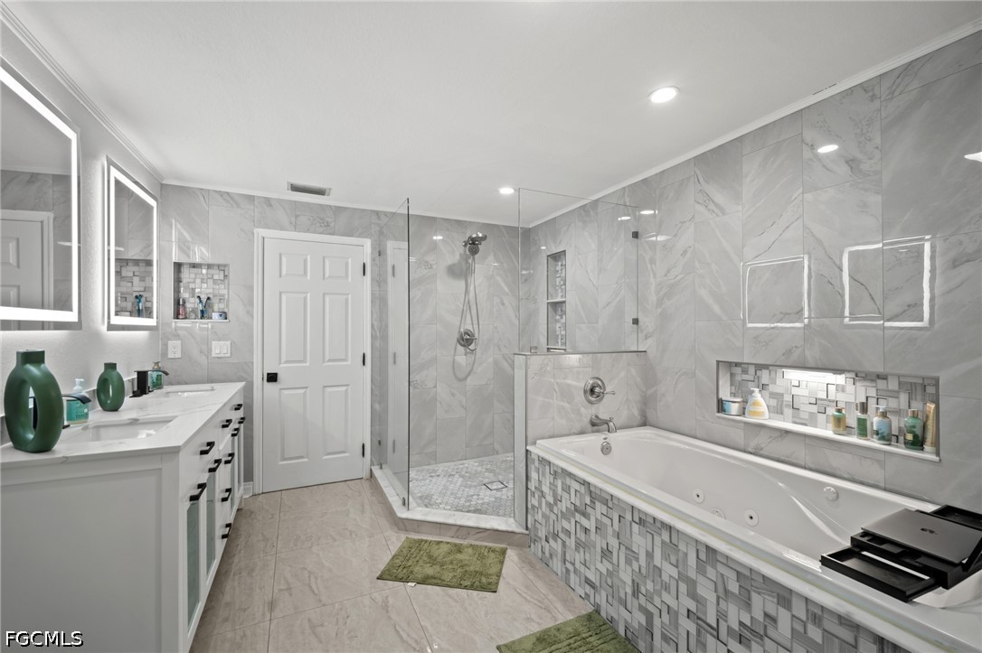4 Bed Pool Home for Sale in Cape Coral, photo 19