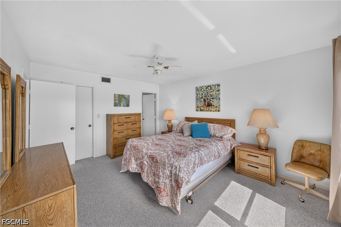 2 Bed Waterfront Home for Sale in North Fort Myers, photo 19