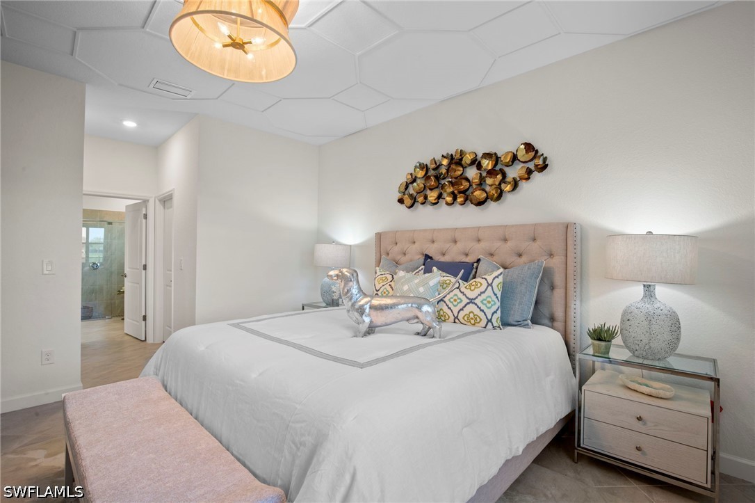 3 Bed Pool Home for Sale in Country Club, photo 19