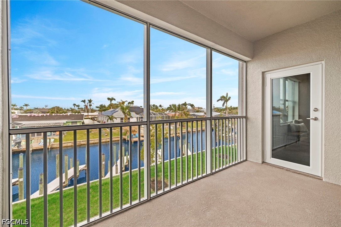 Waterfront Home for Sale in Cape Coral, photo 19