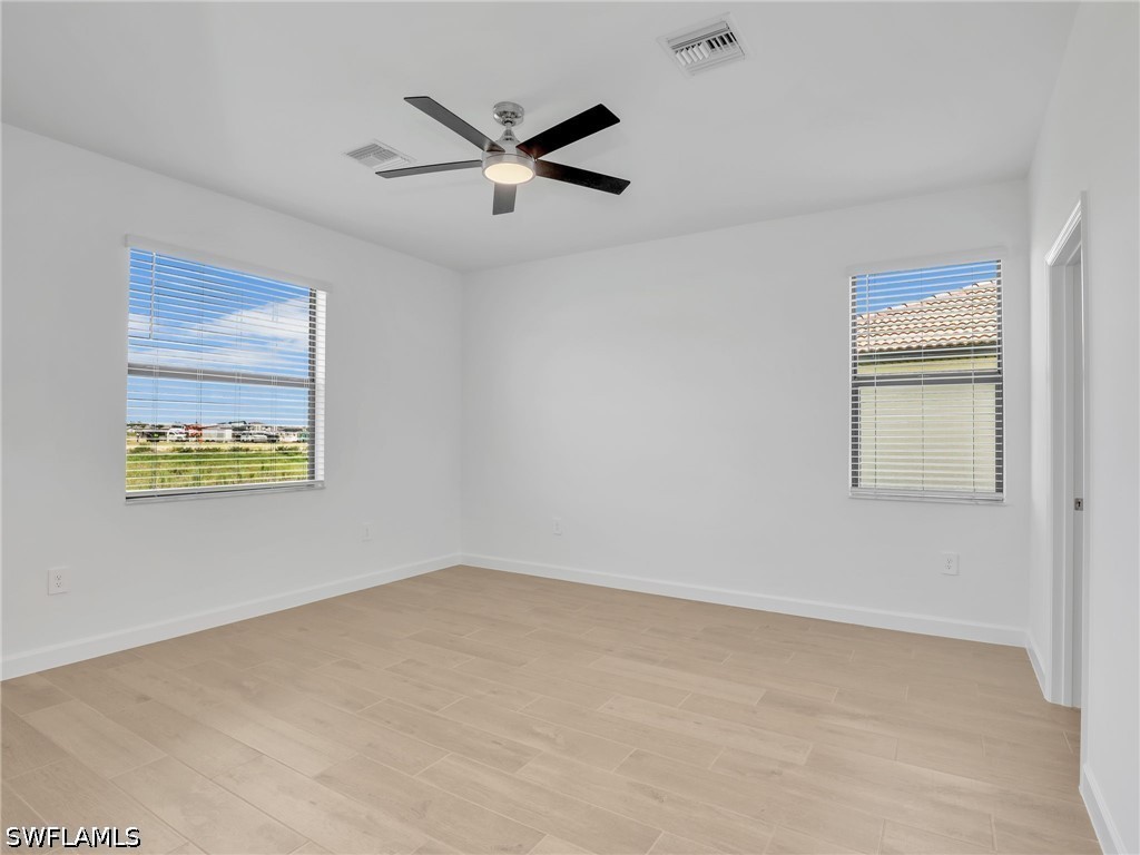 4 Bed SingleFamilyResidence for Sale in Estero, photo 19