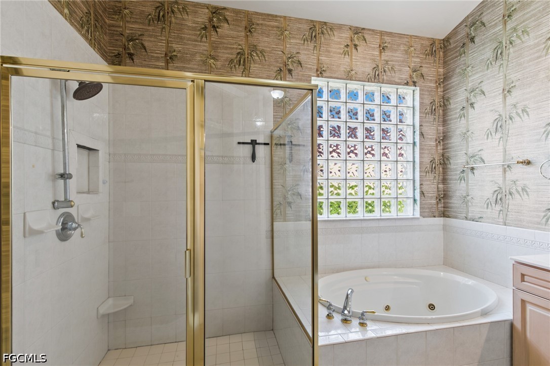 4 Bed SingleFamilyResidence for Sale in Casa Del Lago, photo 19
