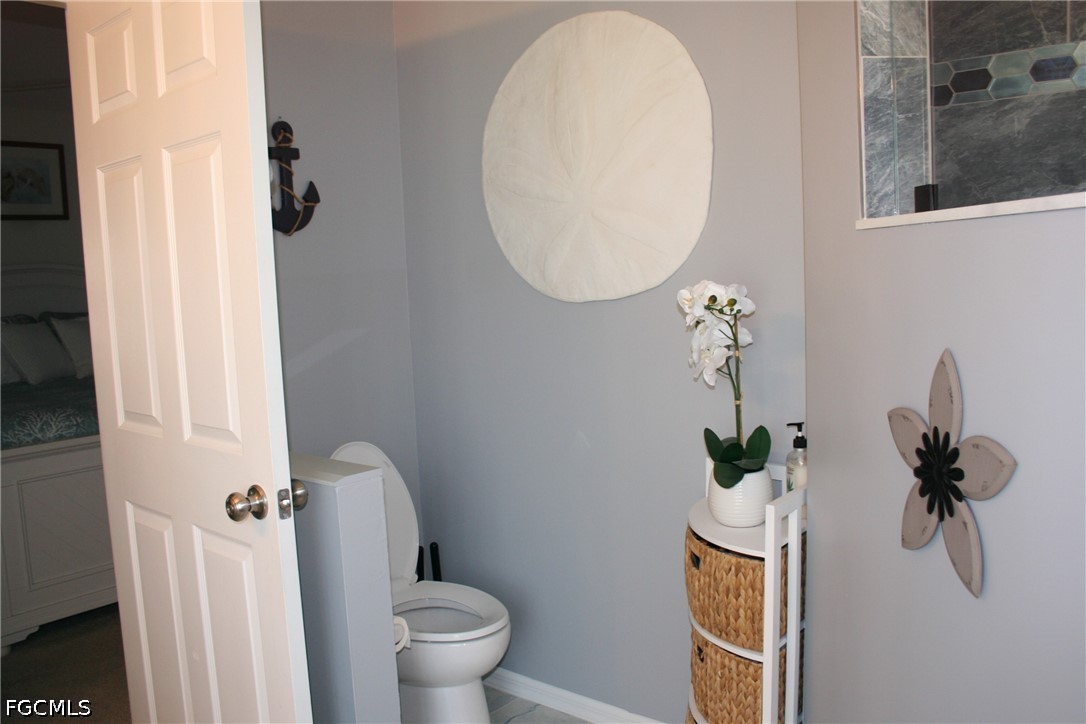 2 Bed SingleFamilyResidence for Sale in North Fort Myers, photo 19