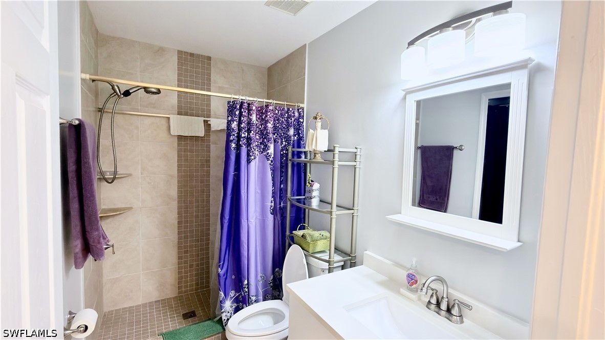 3 Bed SingleFamilyResidence for Sale in Fort Myers, photo 19