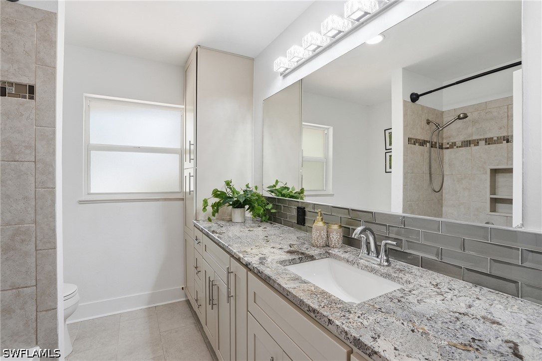 3 Bed SingleFamilyResidence for Sale in River Manor, photo 19