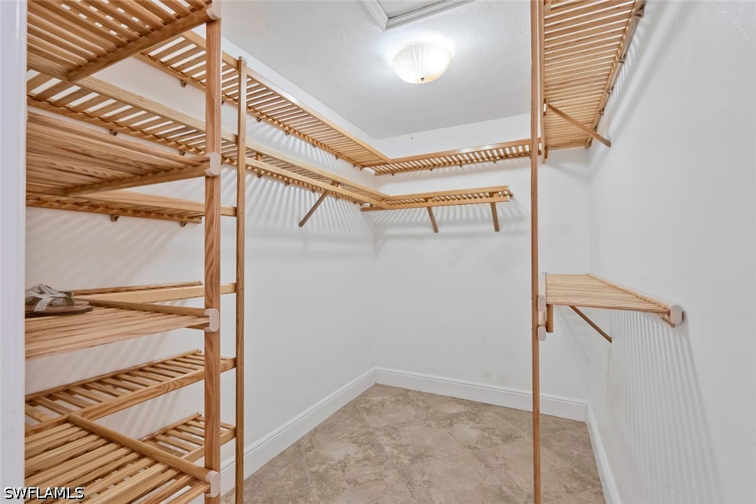 3 Bed Pool Home for Sale in Kings Lake, photo 19