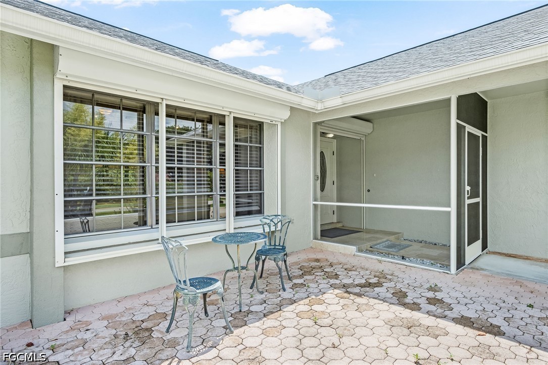 3 Bed Pool Home for Sale in Lochmoor, photo 19