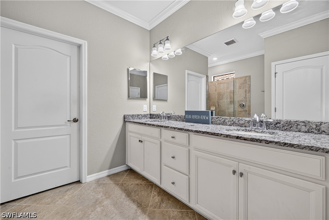 3 Bed Waterfront Home for Sale in Artesia, photo 19