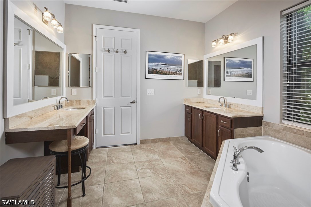 5 Bed Waterfront Home for Sale in Riverstone, photo 19