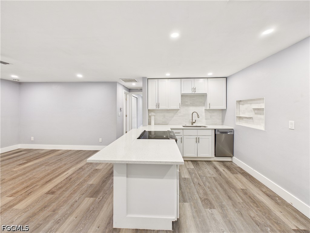 2 Bed Waterfront Home for Sale in River Park, photo 19