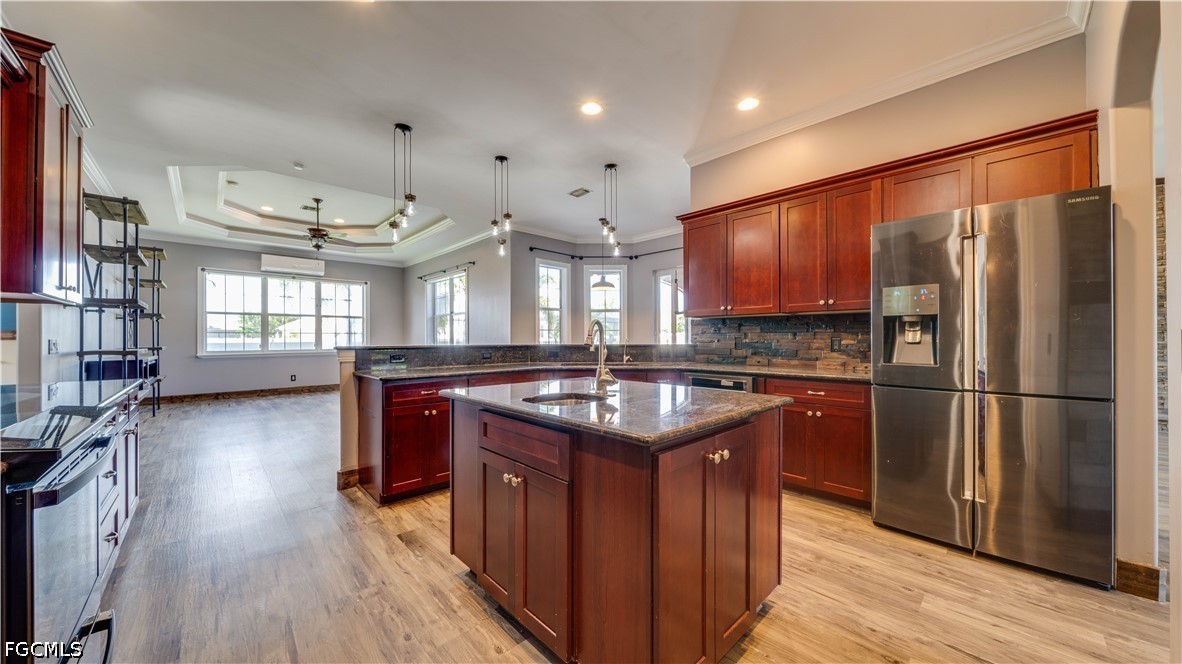 3 Bed Pool Home for Sale in Cape Coral, photo 19