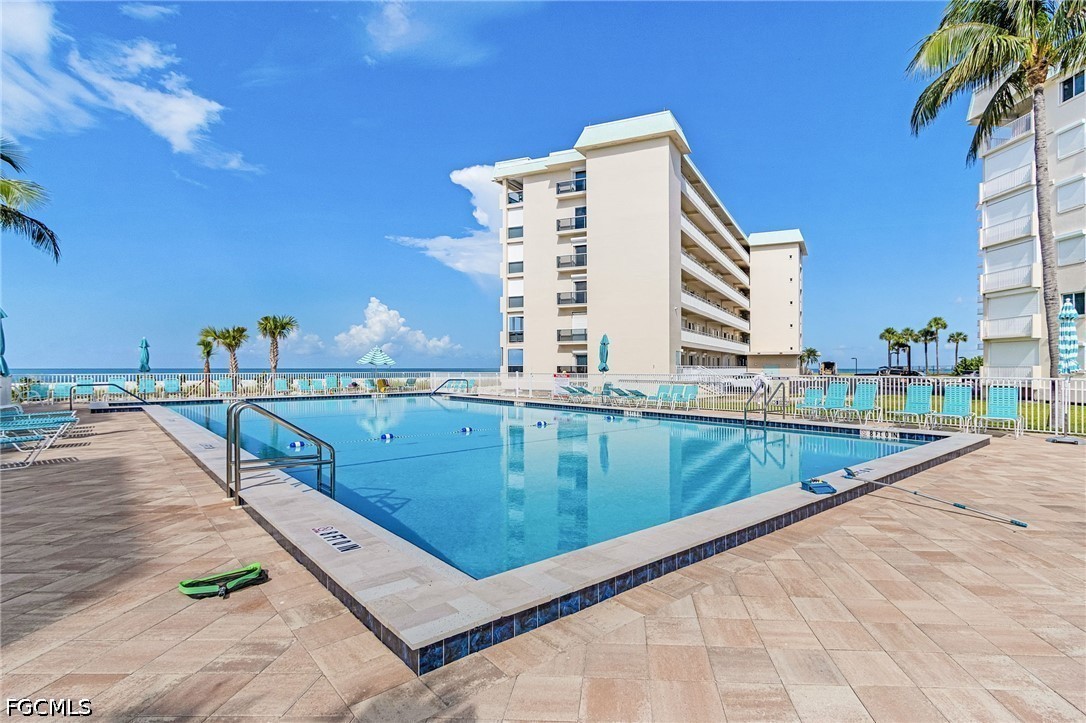 2 Bed Waterfront Home for Sale in Fort Myers Beach, photo 19
