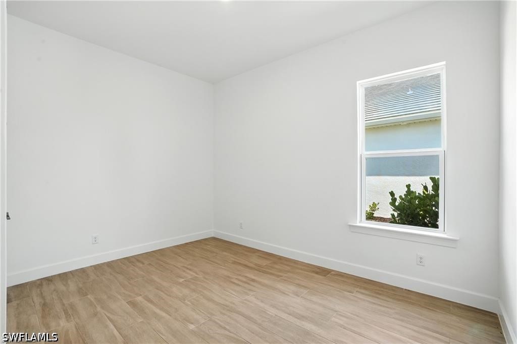 4 Bed SingleFamilyResidence for Sale in Fort Myers, photo 19