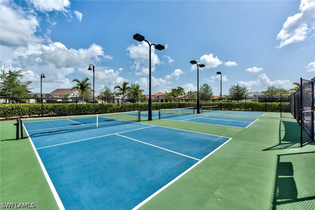 3 Bed Pool Home for Sale in Naples, photo 19