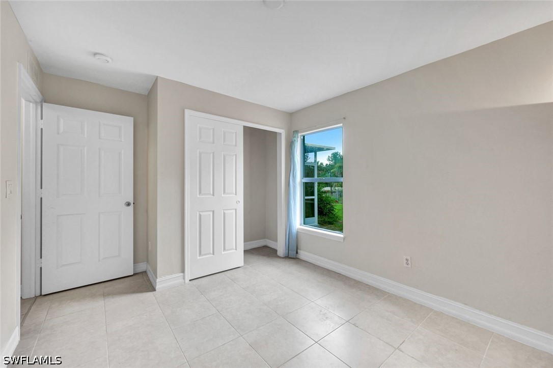 3 Bed SingleFamilyResidence for Sale in Naples, photo 19