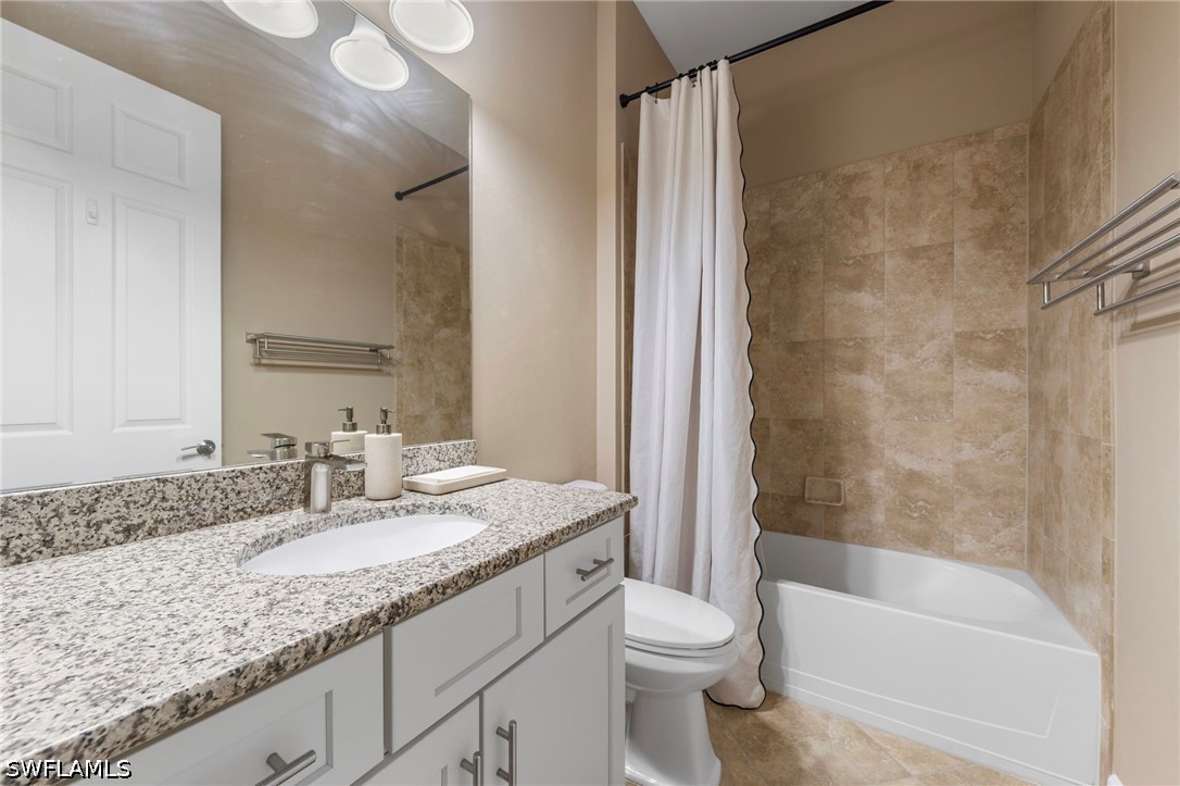 3 Bed Pool Home for Sale in Somerset, photo 19