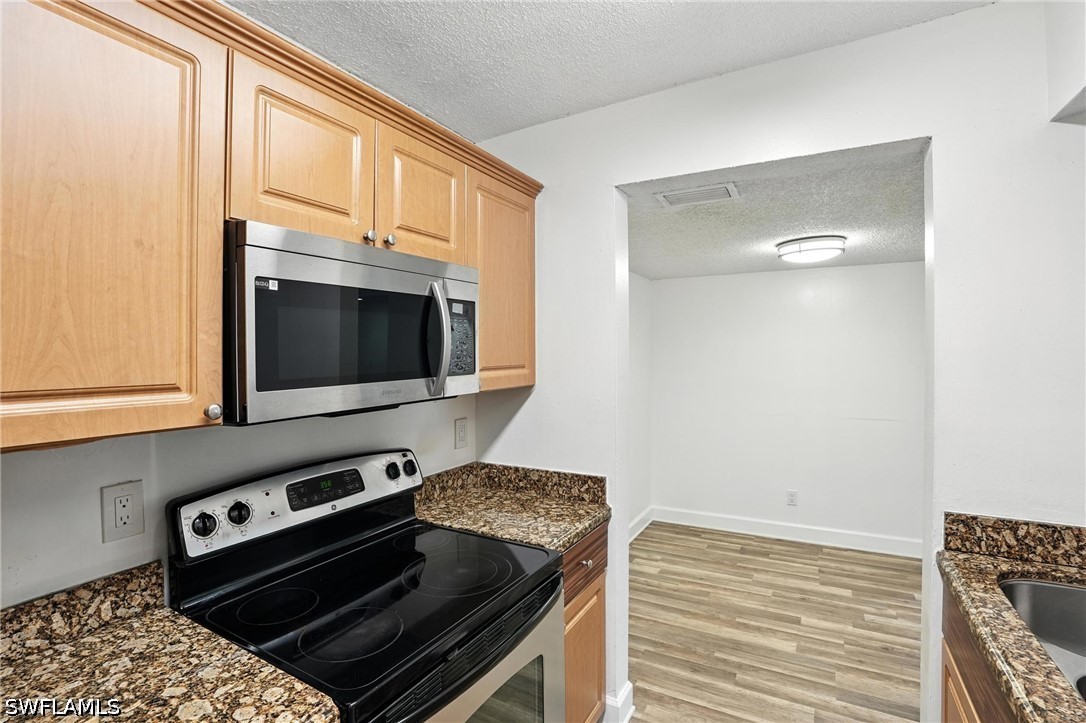 2 Bed Condominium for Sale in Granada Lakes, photo 19
