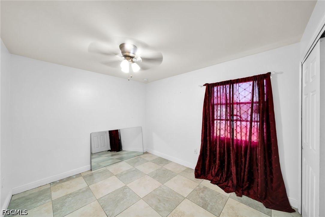 3 Bed SingleFamilyResidence for Sale in Lehigh Acres, photo 19