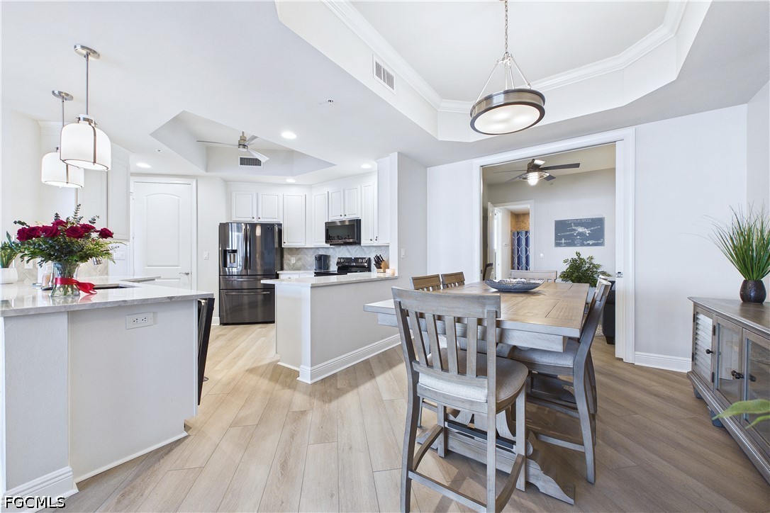 3 Bed Pool Home for Sale in High Point Place, photo 19