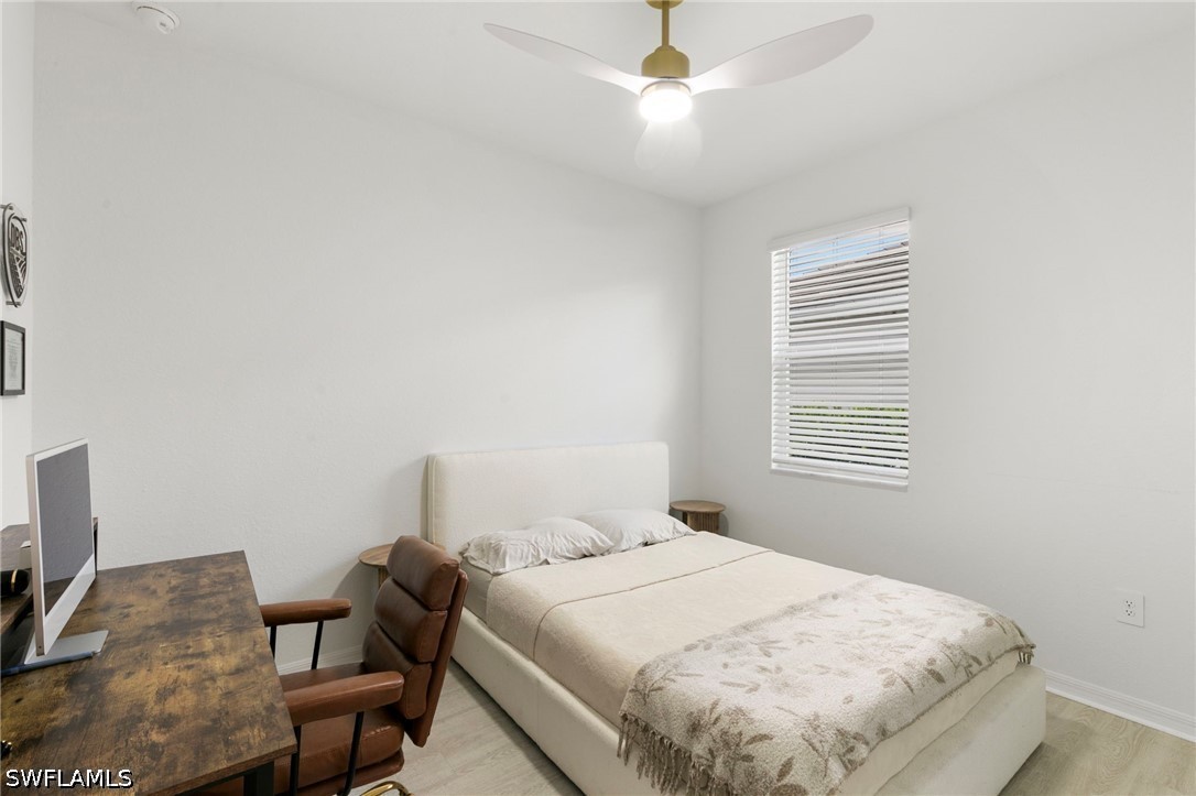 3 Bed Attached for Sale in Naples, photo 19