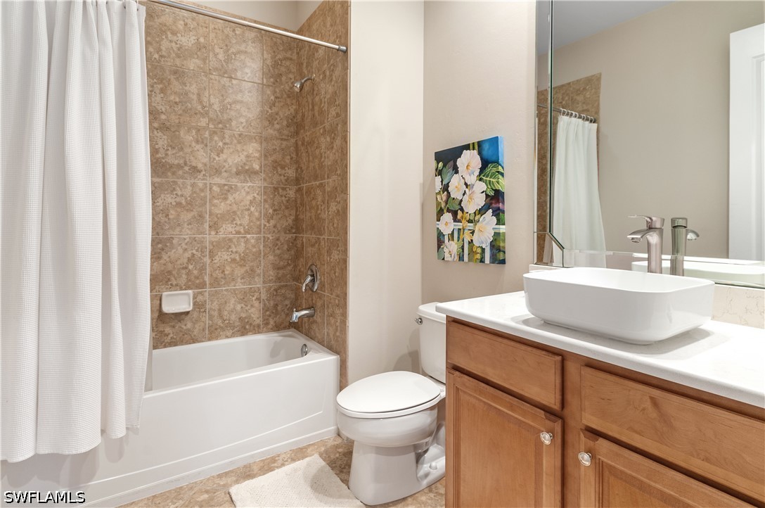 2 Bed Waterfront Home for Sale in Cassia, photo 19