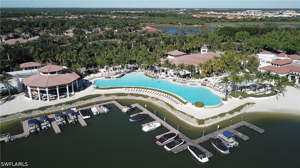 2 Bed Waterfront Home for Sale in Tivoli, photo 19