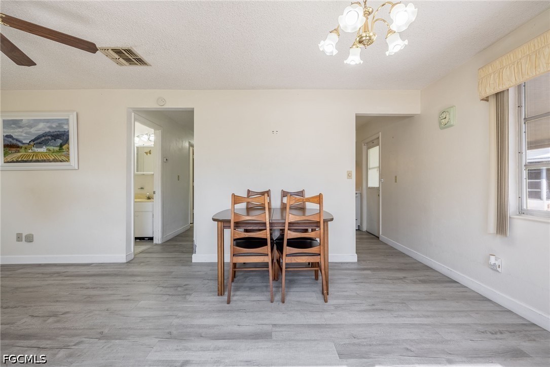 2 Bed Attached for Sale in Pinewood Condominium, photo 19