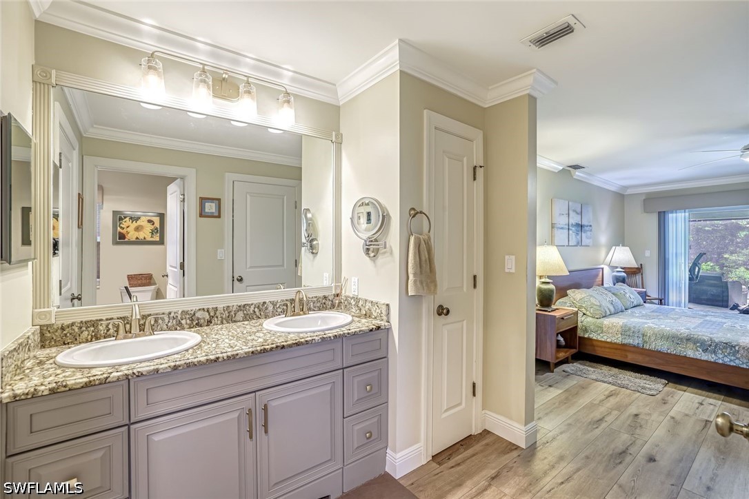 3 Bed Waterfront Home for Sale in Naples, photo 19