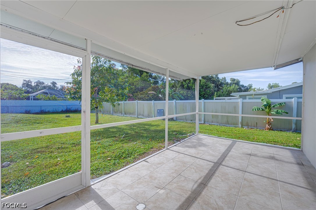 3 Bed SingleFamilyResidence for Sale in Travis Subd, photo 19