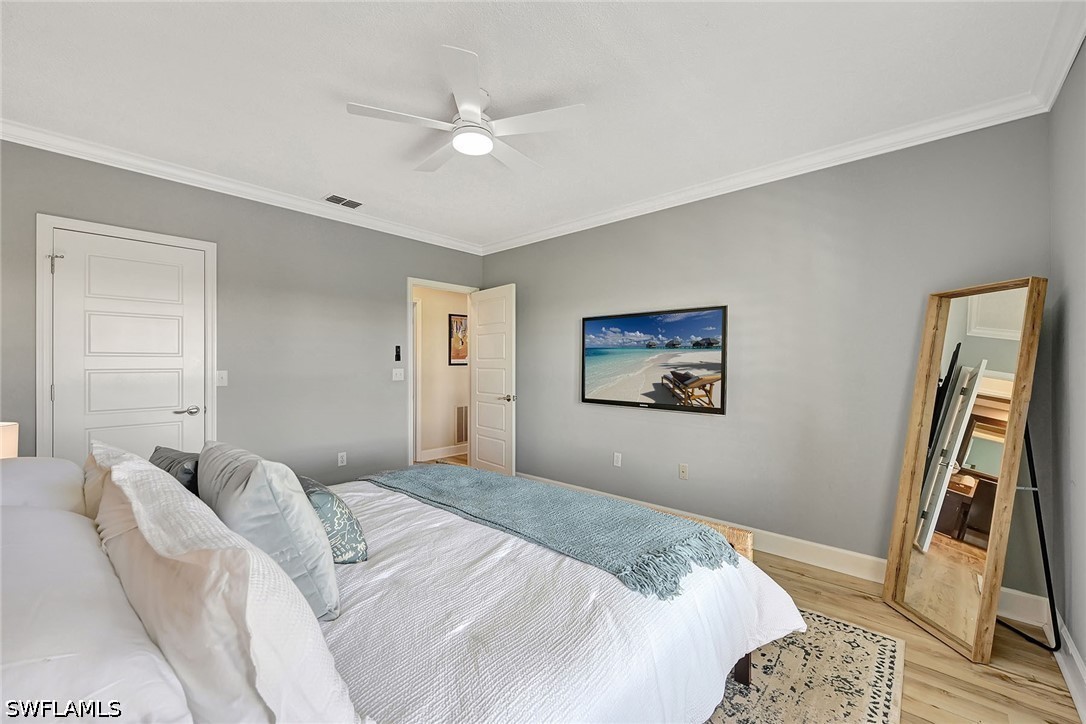 3 Bed Waterfront Home for Sale in Naples, photo 19