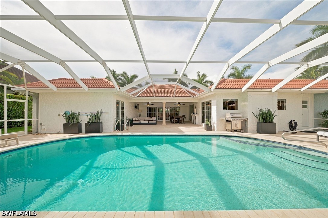 4 Bed Pool Home for Sale in Park Shore, photo 19