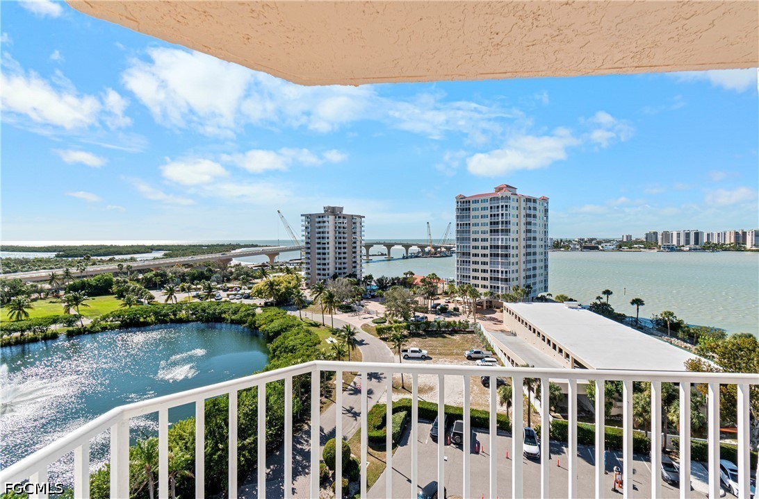 1 Bed Waterfront Home for Sale in Bonita Springs, photo 19