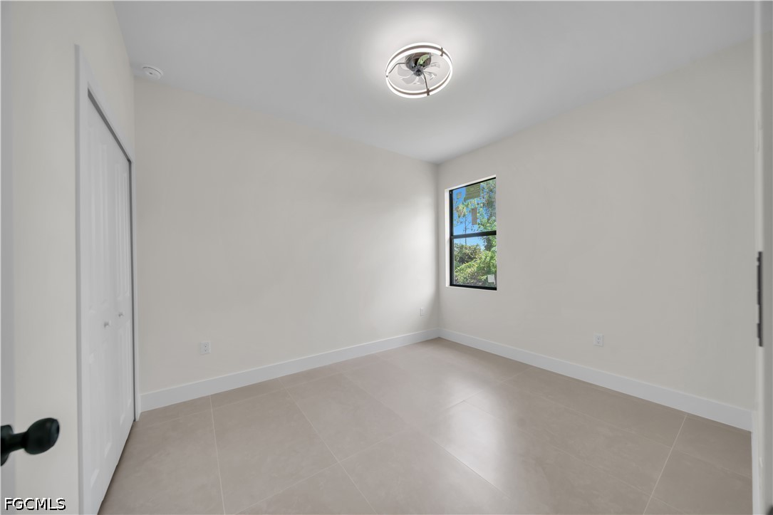 3 Bed SingleFamilyResidence for Sale in Lehigh Acres, photo 19