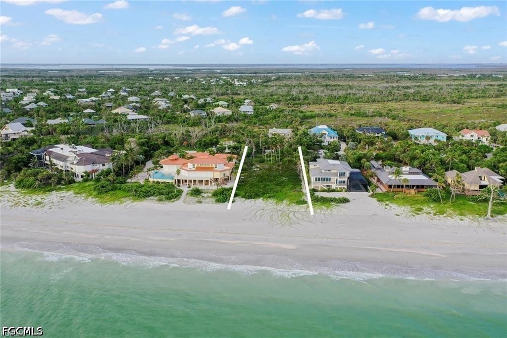 Waterfront Home for Sale in Metes And Bounds, photo 19
