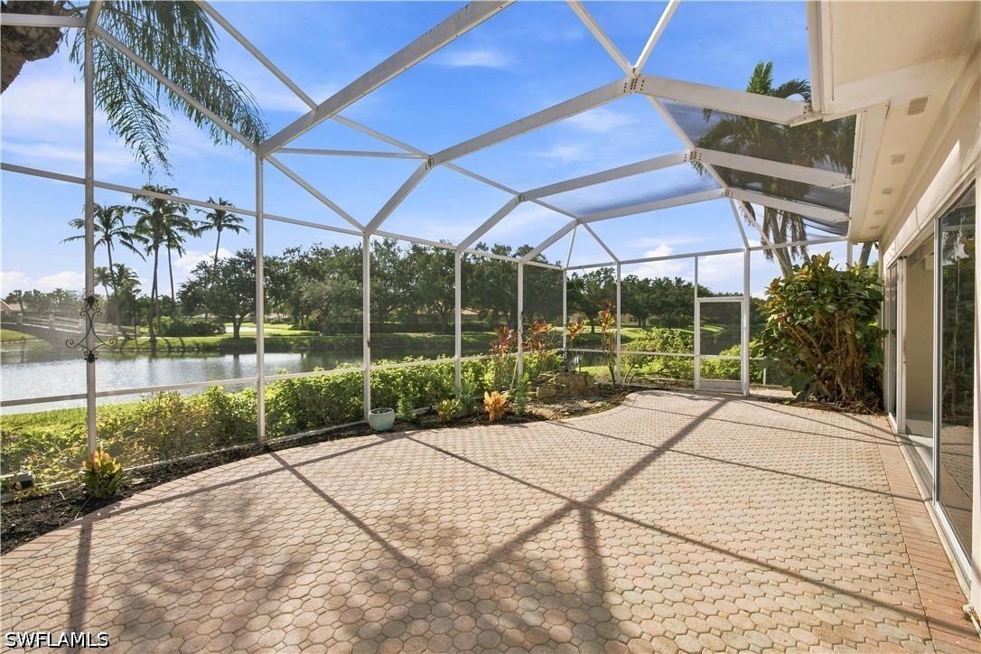 3 Bed Waterfront Home for Sale in Village Walk, photo 19