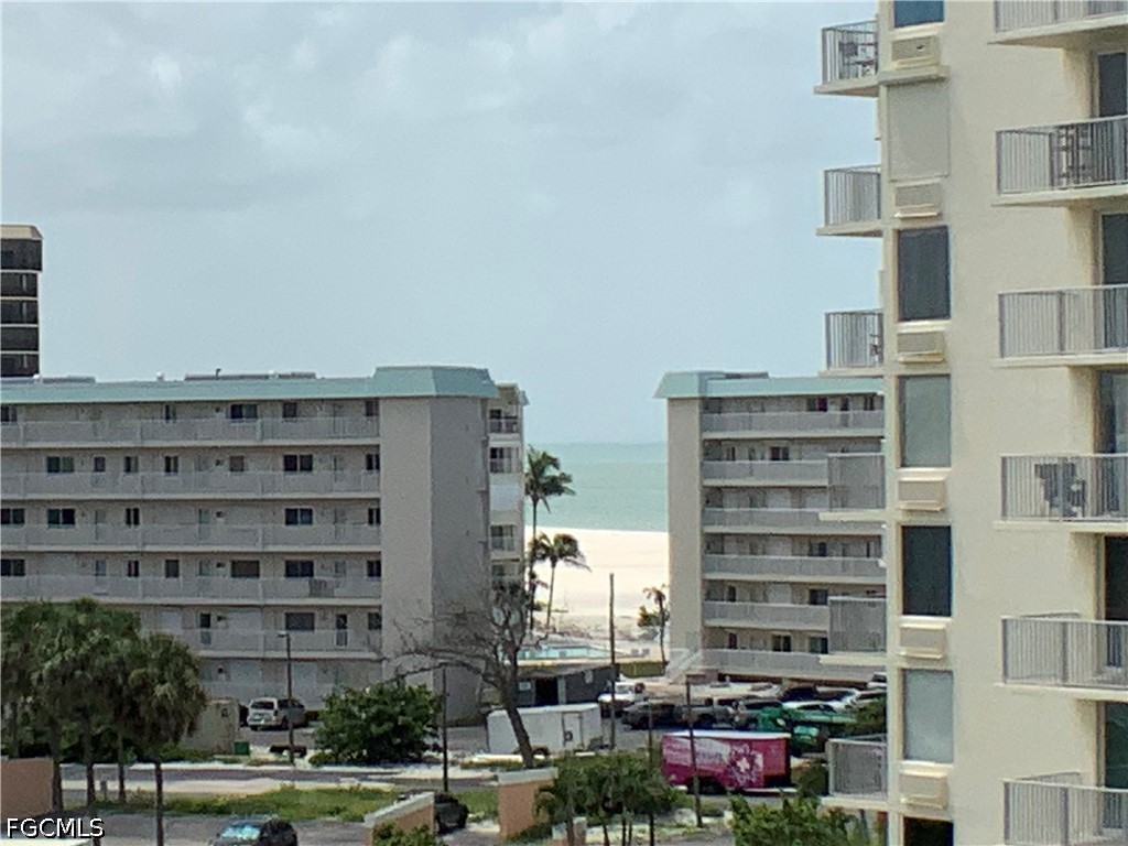 1 Bed Waterfront Home for Sale in Fort Myers Beach, photo 19