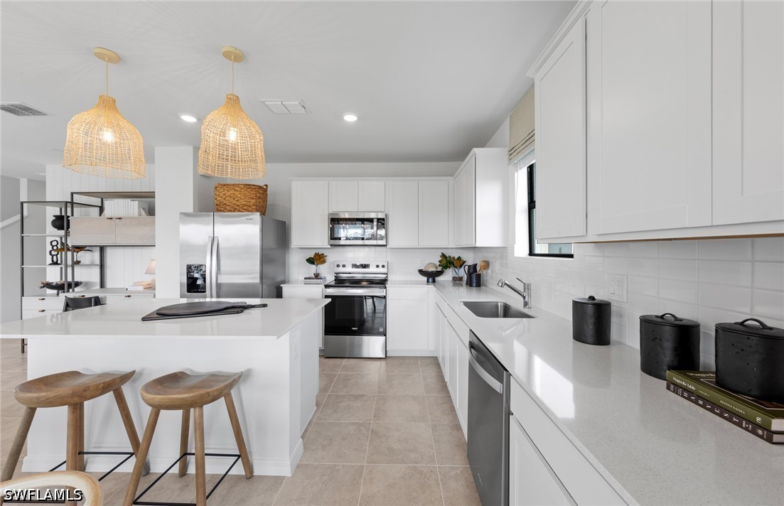 4 Bed SingleFamilyResidence for Sale in Whispering Lakes, photo 19