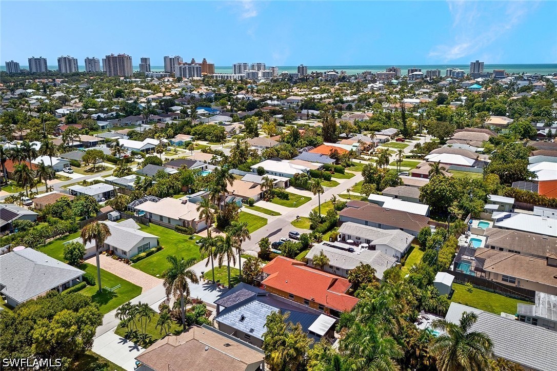 3 Bed SingleFamilyResidence for Sale in Naples Park, photo 19