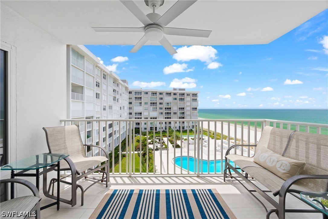 2 Bed Pool Home for Sale in Naples Continental, photo 19