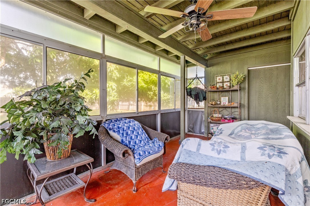 2 Bed SingleFamilyResidence for Sale in Cape Coral, photo 19