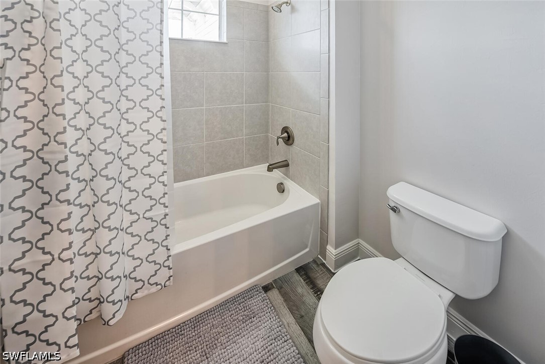 3 Bed Waterfront Home for Sale in Avalon, photo 19