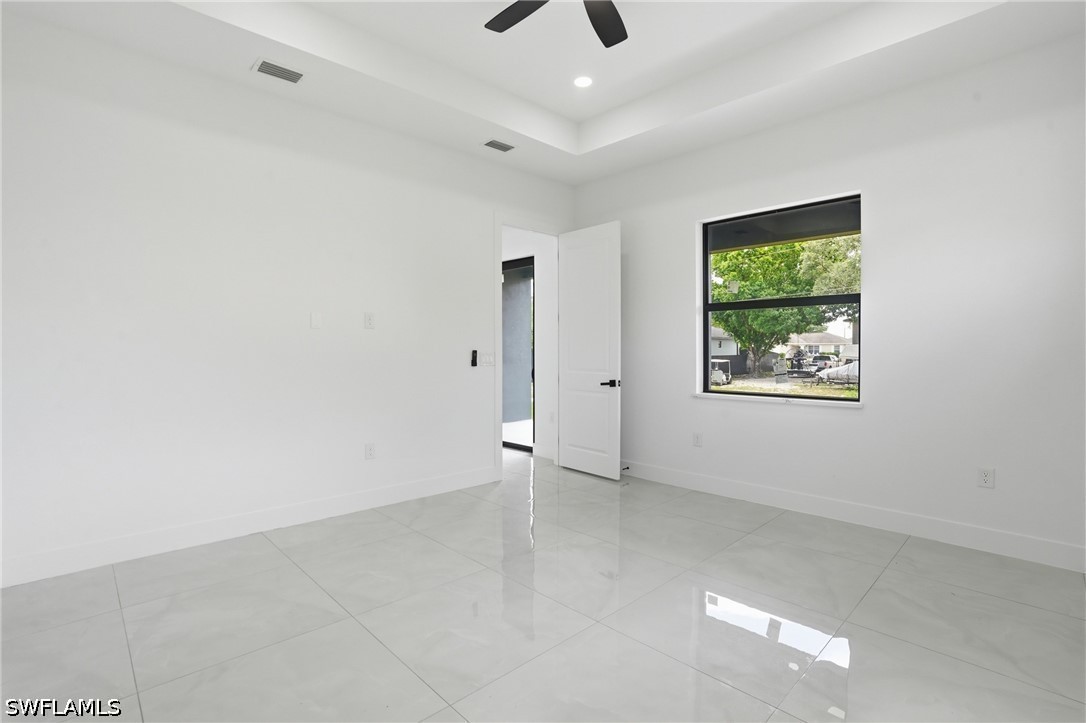 3 Bed SingleFamilyResidence for Sale in Lehigh Acres, photo 19