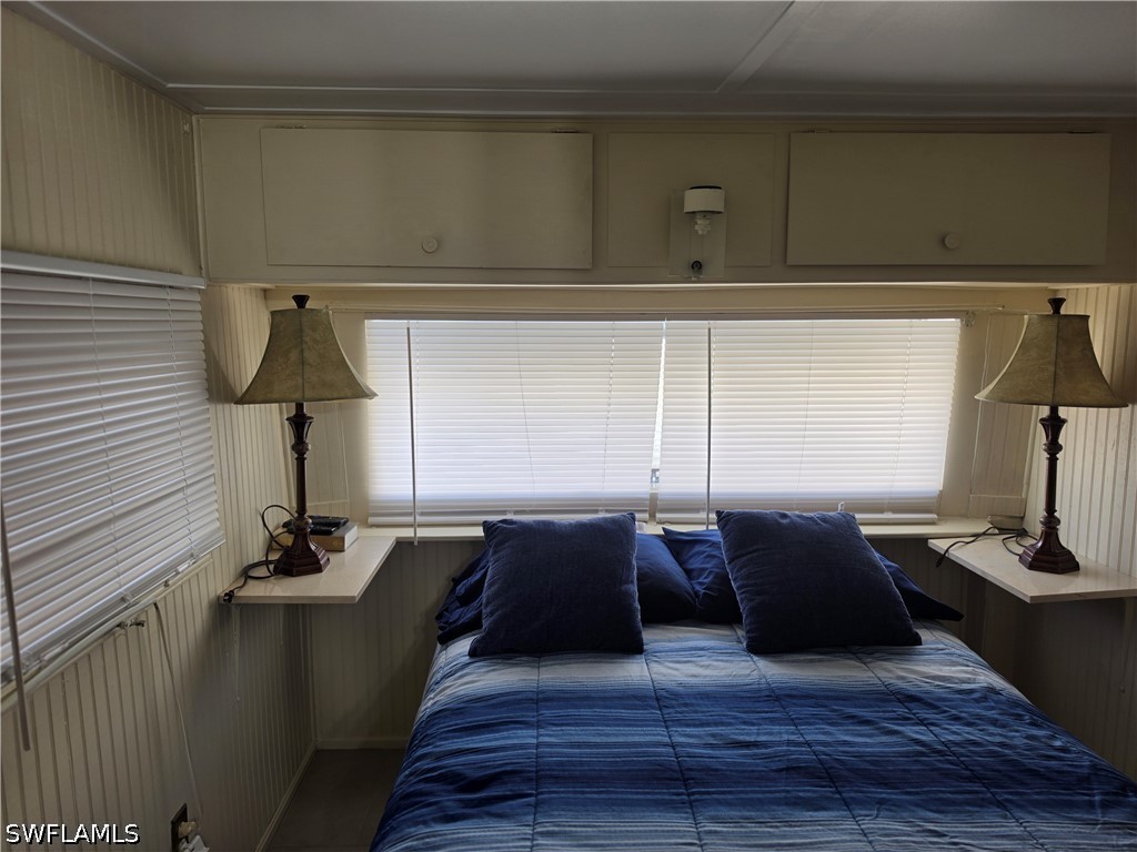 2 Bed ManufacturedHome for Sale in Naples, photo 19