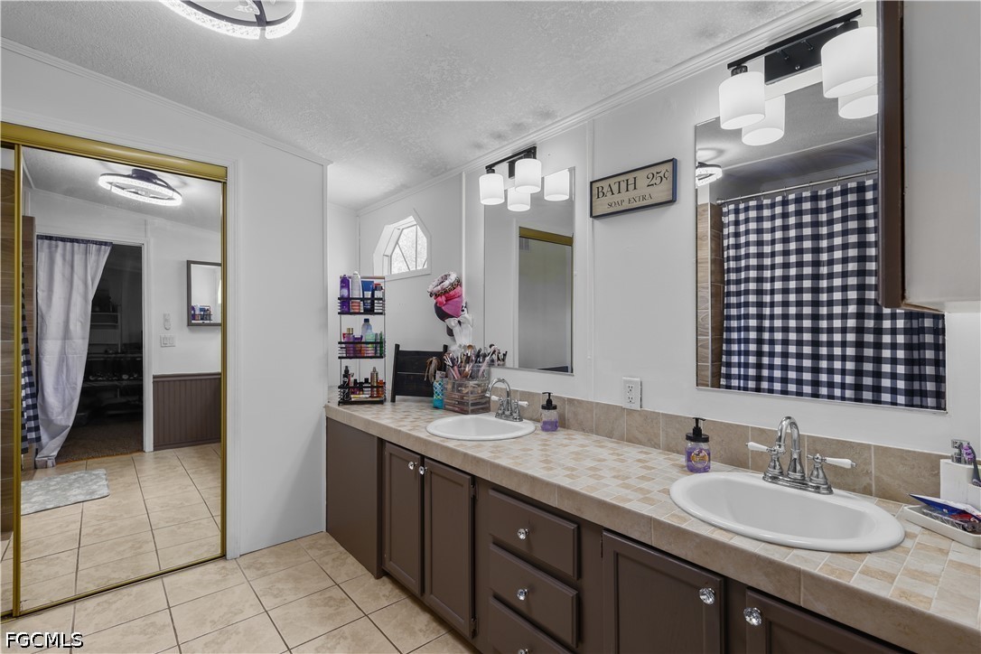 3 Bed SingleFamilyResidence for Sale in Labelle, photo 19