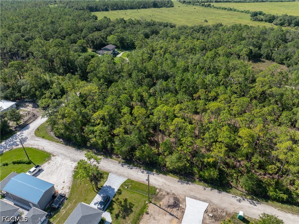 Residential for Sale in Tropical Gulf Acres, photo 19