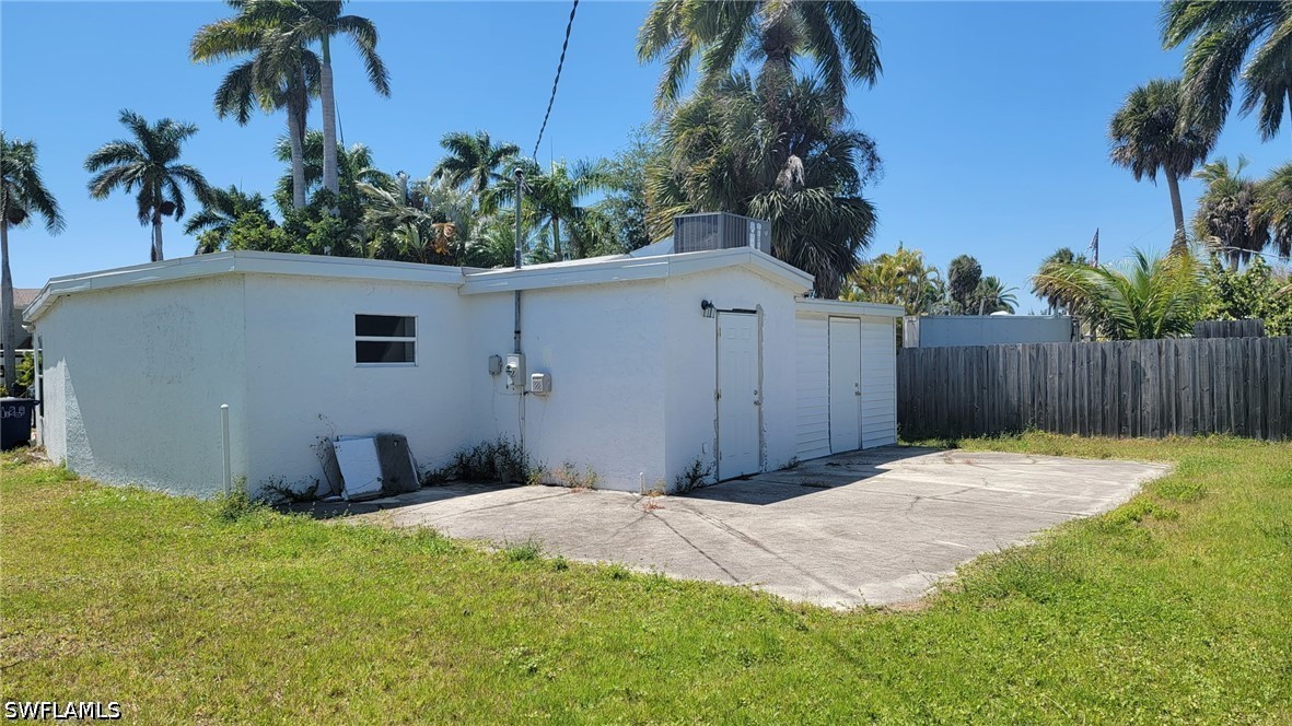 2 Bed SingleFamilyResidence for Sale in Fort Myers, photo 19