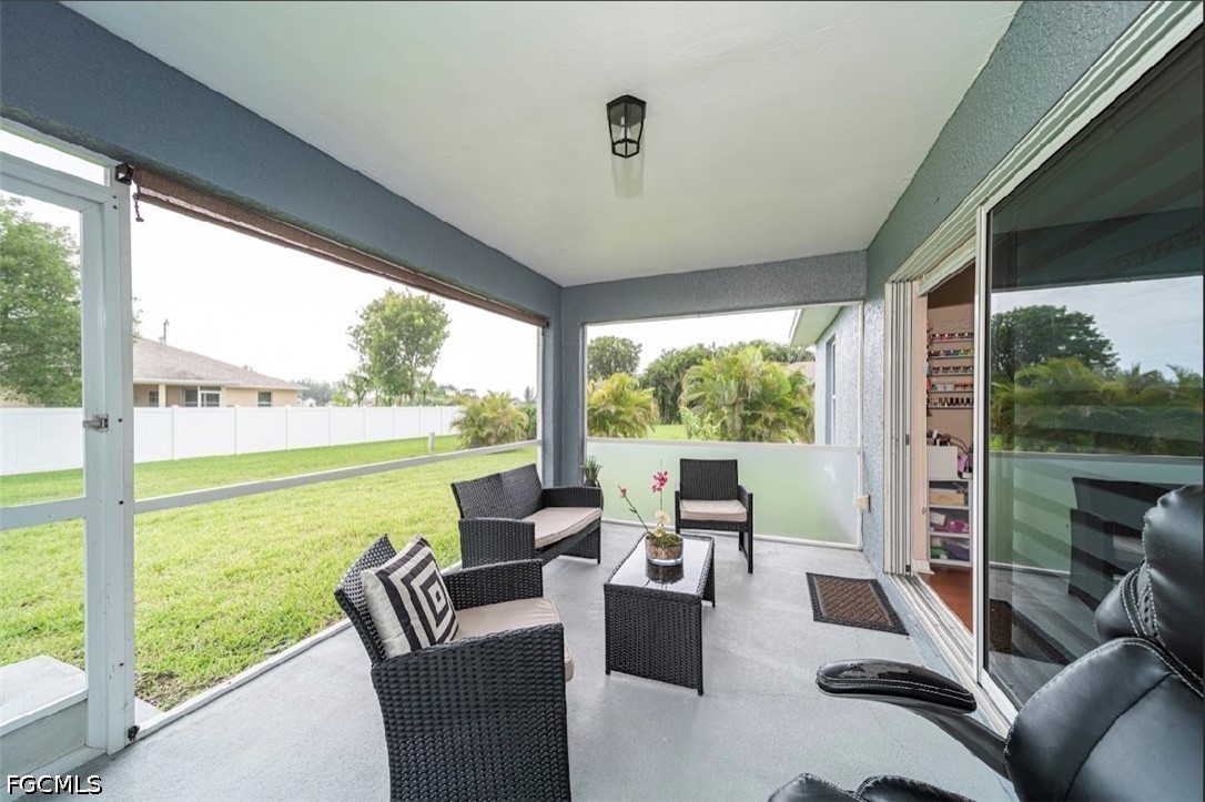 3 Bed SingleFamilyResidence for Sale in Cape Coral, photo 19