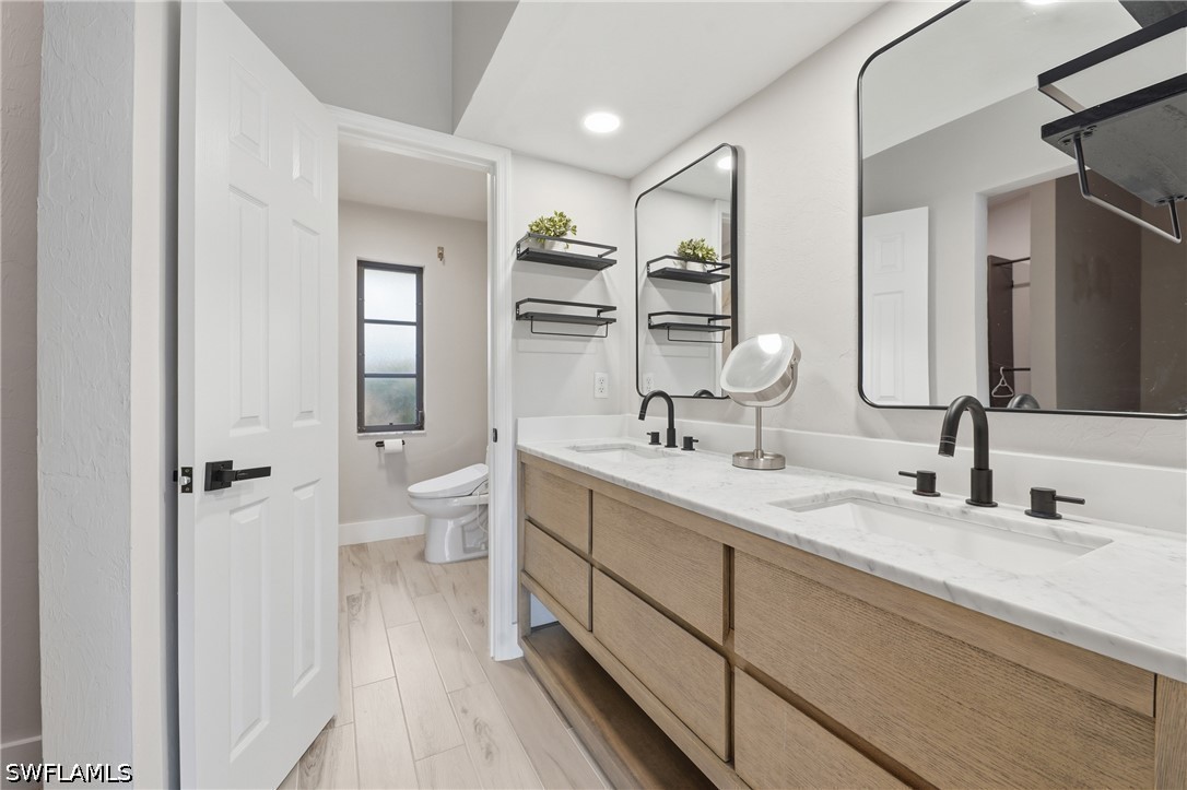 2 Bed Condominium for Sale in Coach House, photo 19